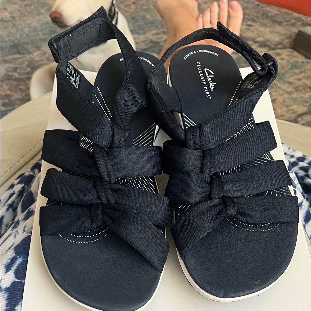 Clarks Women's Black Strappy Sandals